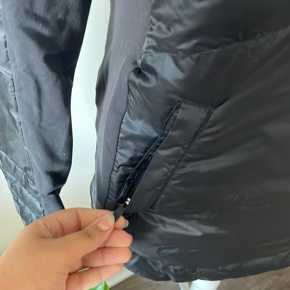 Lululemon Quarterzip Puff - image 2